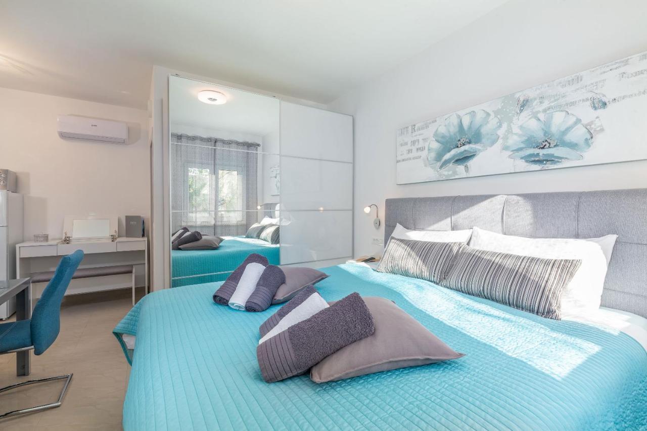 Evita Fazana Premium Studio Apartments Exterior foto
